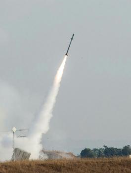 اطلاق صواريخ من غزة صوب مستوطنات الغلاف 