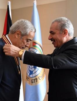 اشتيه والسفير الجزائري في مصر 