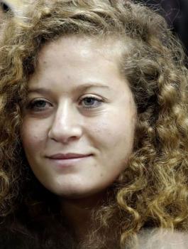 منع عهد التميمي من السفر 