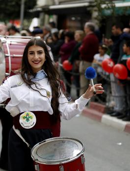 المطالبة باعتبار يوم غدٍ الأحد عطلة رسمية لمناسبة عيد الفصح
