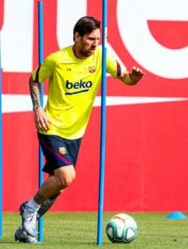 ميسي وتدريبات برشلونة 