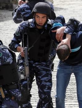 الشرطة تلقي القبض على سجين هارب في نابلس