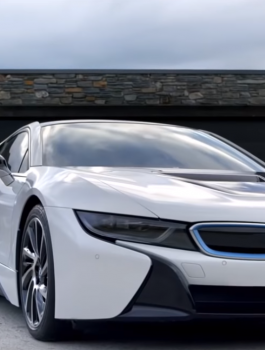 سيارة كهربائية من bmw 