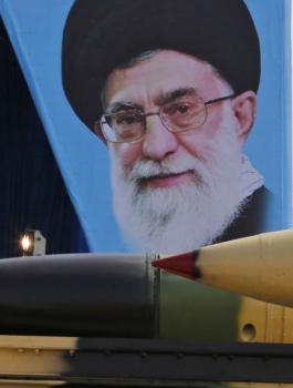 ايران وخامنئي والولايات المتحدة 