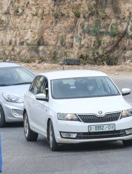 الحكومة ترفع القيود المفروضة على المواطنين 