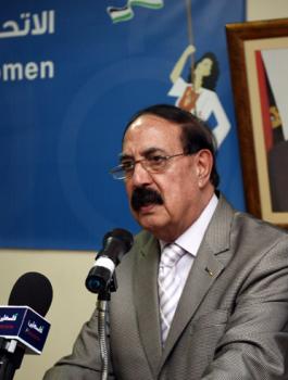 محمود اسماعيل