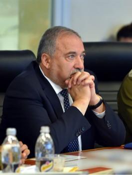 ليبرمان واسرائيل والضفة الغربية 