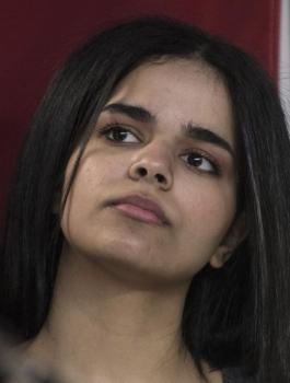 الفتاة السعودية الهاربة رهف 