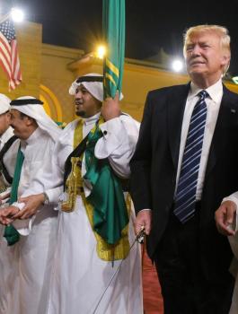 ترامب طلب 4 مليارات دولار من السعودية