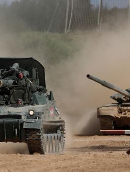 اكبر مناورات عسكرية روسية 