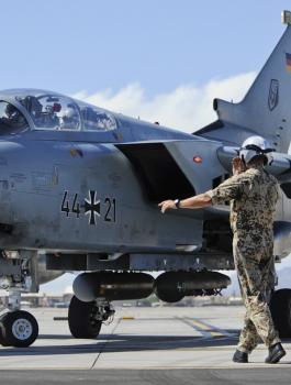 German air force aircraft attack missile cruise Bomber Wing, Buechel Air Base, Germany, post pre flight inspections PA 200 Tornado training mission Green Flag-West  (2)
