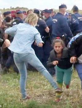 الحكم على راكلة اللاجئيين 