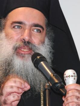 المطران حنا: المسيحيون الفلسطينيون باقون في هذه الارض المقدسة