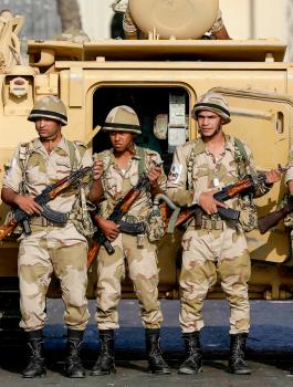 جنرال إسرائيلي: علينا الحذر من قوة الجيش المصري