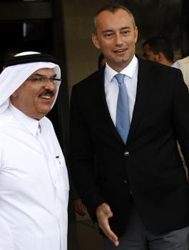 ميلادينوف والسفير القطري في غزة 