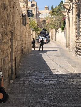 الاحتلال يغلق باب الاسباط