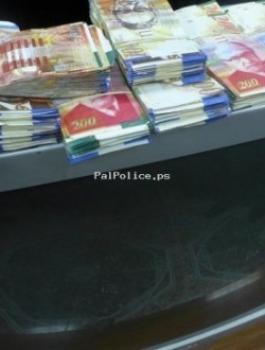 سرقة 80 الف شيقل من محل في نابلس 