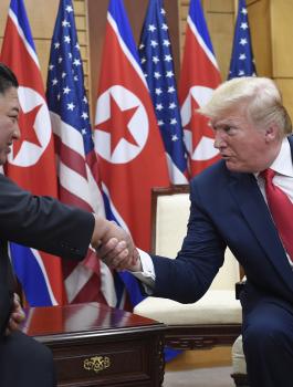 كوريا الشمالية واميركا 