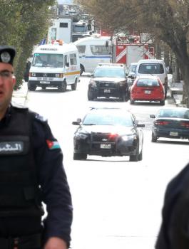 القبض على "مختل عقلي" أضرم النيران في أربعة مساجد في الأردن