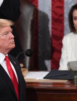 ترامب ورئيسة مجلس النواب الامريكي 