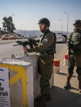 اغلاق حاجز حوارة 