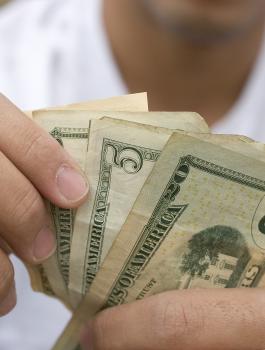 طرق لجمع الاموال 