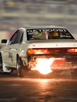 شرطة رام الله تشرع بملاحقة المركبات التي تتسبب بإزعاج المواطنين