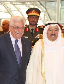 الرئيس عباس في الكويت 