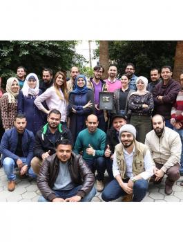 قناة "الأونروا" تحصل على جائزة "زر التشغيل الفضي" 