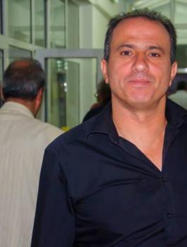 عمر النايف 