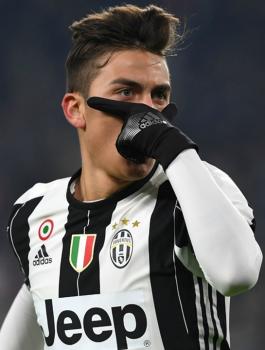 ديبالا يكشف سر "احتفال القناع"