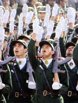 ايران وفخري زادة