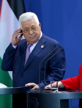 ميركل واسرائيل والسلام