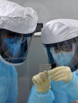 الصين واصل الفيروس