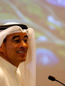 رجل اعمال اماراتي والاسرائيليين