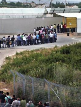 العمال الفلسطينيين في اسرائيل