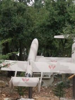 طائرة لحزب الله