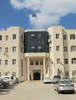 اغلاق مقر محافظة سلفيت