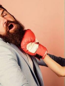 ملاكمة تنهي حياة زوجها