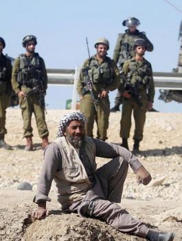 كرفانات للجيش الاحتلال في الاغوار