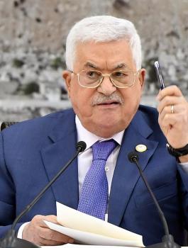 الرئيس عباس والشعب الفلسطيني