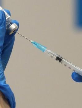 وفاة اسرائيلي بعد تلقيه لقاح ضد كورونا