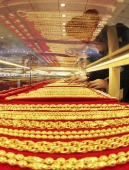 أسعار الذهب ولقاح ضد فيروس كورونا