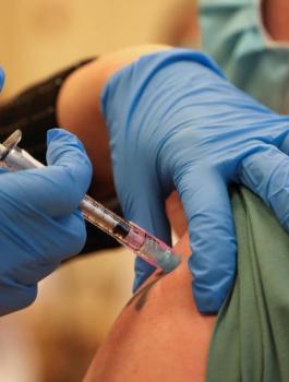 موديرنا ولقاح ضد فيروس كورونا