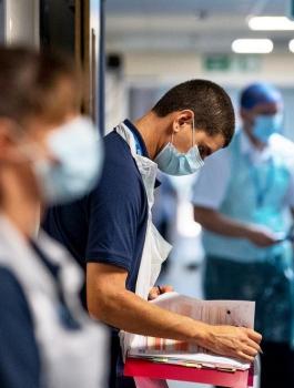 سلالة جديدة من فيروس كورونا