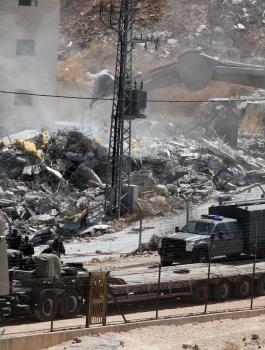 هدم في صور باهر