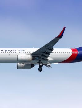 فقدان الاتصال بطائرة اندونيسية