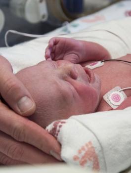 سيدة حامل في المستشفى