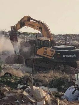 هدم في عناتا