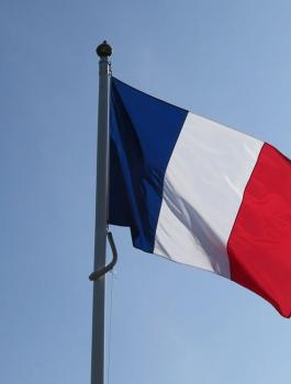 فرنسا تدين الاستيطان